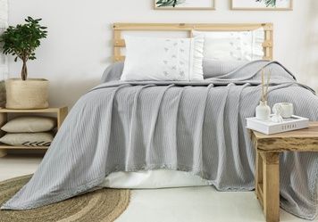 Літня постільна білизна з покривалом-піке Zebra Casa Nansy Grey головне фото