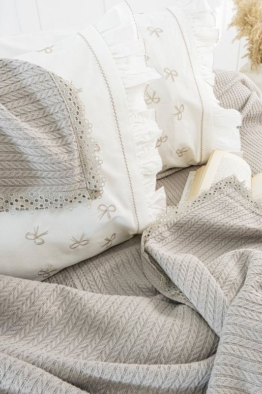Летнее постельное белье с покрывалом-пике Zebra Casa Nansy Vizon главное фото