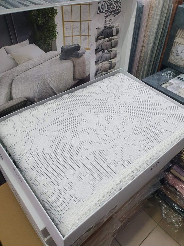 Махрове покривало з мереживом Moss Home Zeren Green 220&times;240 см головне фото
