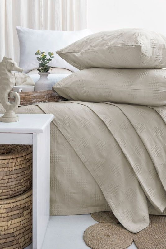 Бамбукове покривало з наволочками Saheser Zeta Beige 240*260см головне фото