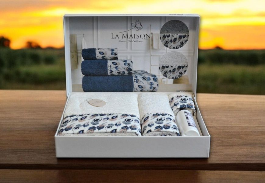 Подарочный набор полотенец с парфюмом La Maison Esme Ekru главное фото