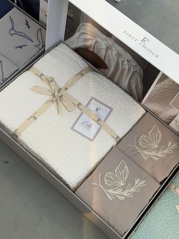 Літня постільна білизна з пледом First Choice Lude Cream Варена бавовна головне фото